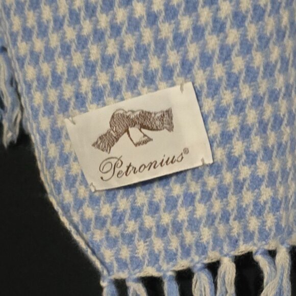 Petronius Wool Cashmere Scarf - Blue White Houndstooth - 18" x 68" - Picture 3 of 5